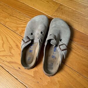 Birkenstock Boston Clogs (Suede)